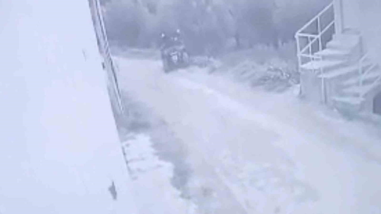 BURSA'DA PATİKA YOLDA SEYİR HALİNDEYKEN BİR ANDA TARLAYA UÇAN ATV SÜRÜCÜSÜ AĞIR YARALANDI. KAZA...