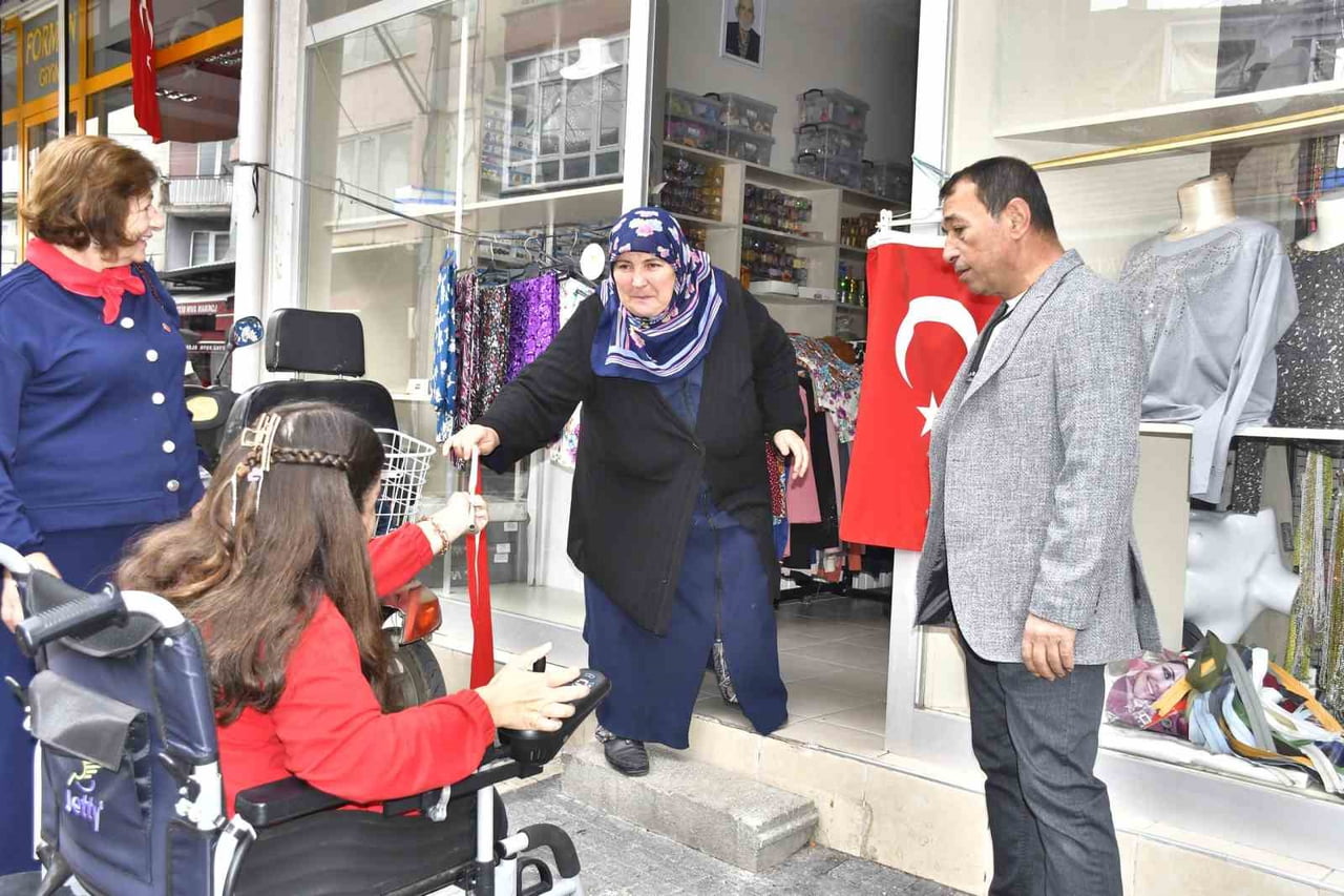 BURSA'NIN YENİŞEHİR İLÇESİNDE 29 EKİM CUMHURİYET BAYRAMI ETKİNLİKLERİ ÇERÇEVESİNDE ÖZEL...