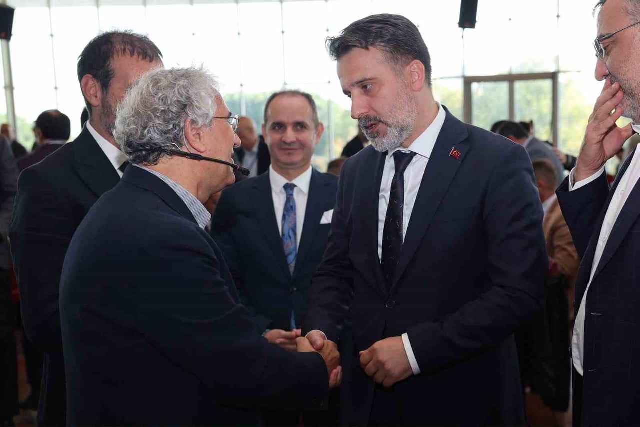 BURSA BÜYÜKŞEHİR BELEDİYESİ TARAFINDAN DÜZENLENEN BURSA STRATEJİ ÇALIŞTAYI’NDA, ŞEHRİN 2030...