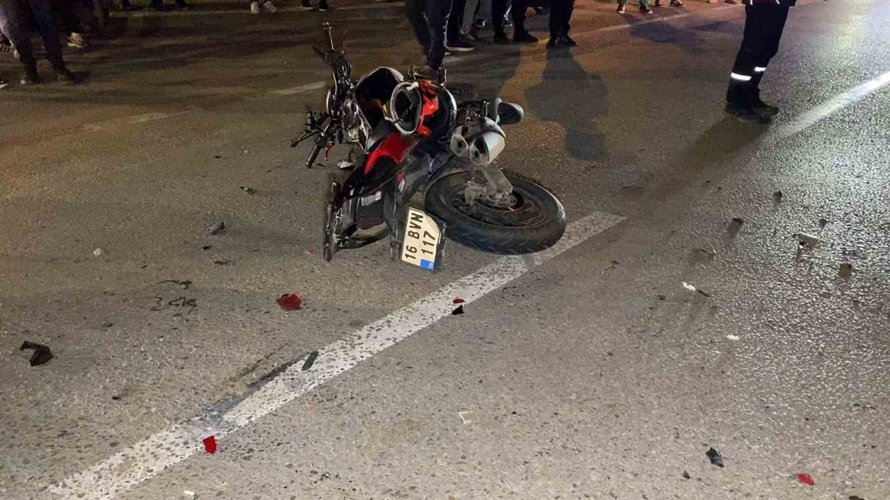 BURSA’DA FECİ KAZA : 1 ÖLÜ 1 AĞIR YARALI