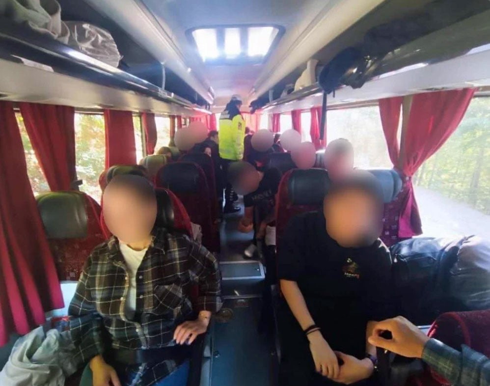BURSA’DA JANDARMADAN OKUL SERVİSLERİNE SIKI DENETİM