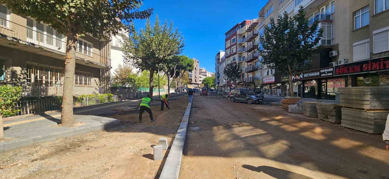 BÜYÜKŞEHİR’İN ULAŞIM YATIRIMLARI SÜRÜYOR