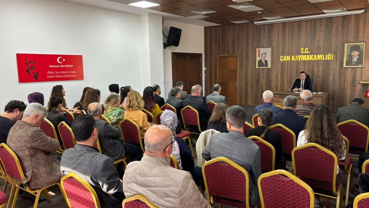 ÇAN'DA EKİM AYI OKUL GÜVENLİĞİ TOPLANTISI GERÇEKLEŞTİRİLDİ