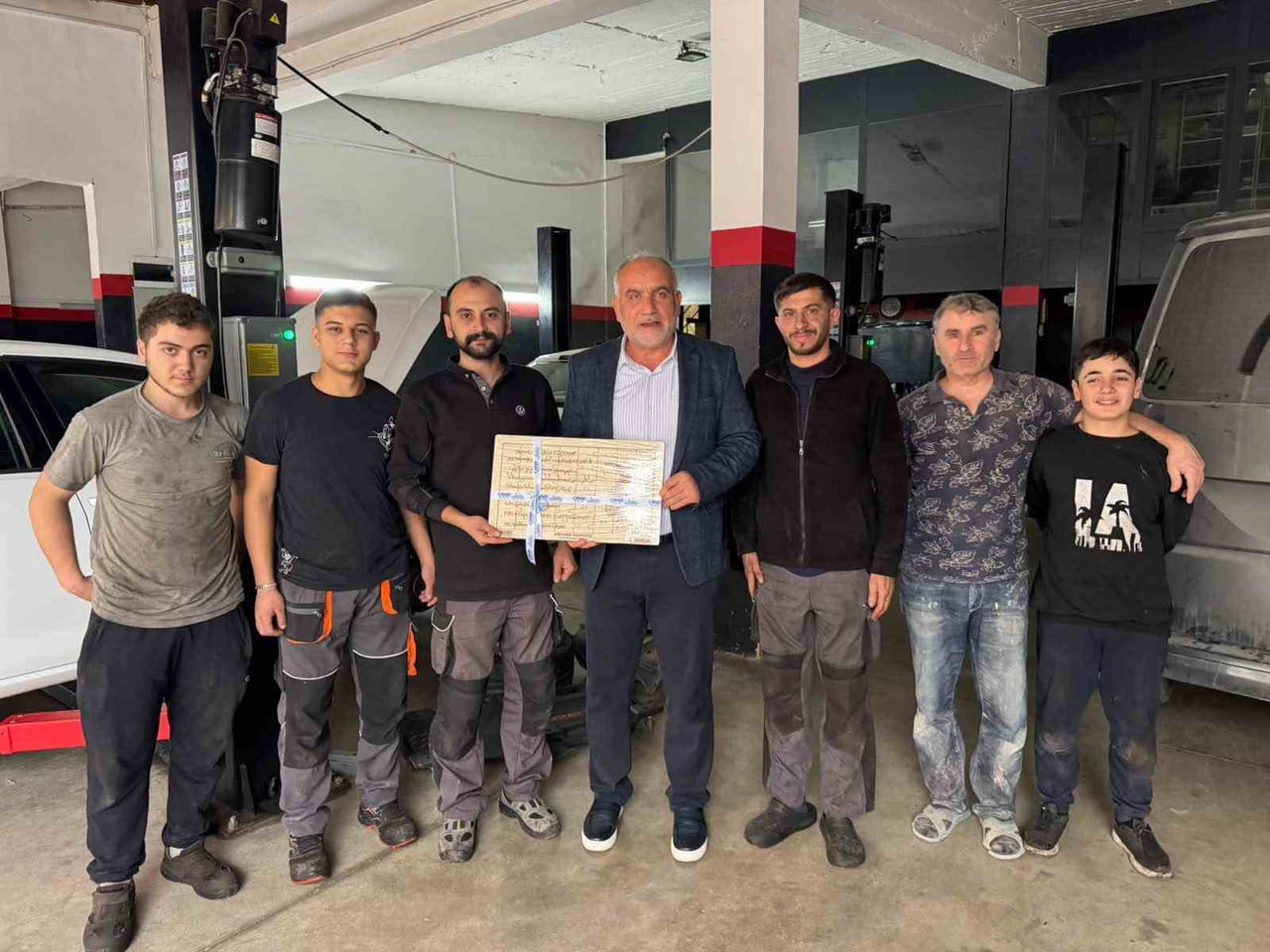 CANİK BELEDİYE BAŞKANI İBRAHİM SANDIKÇI, İLÇEDEKİ ESNAFLA BİR ARAYA GELEREK, TALEP VE ÖNERİLERİ...