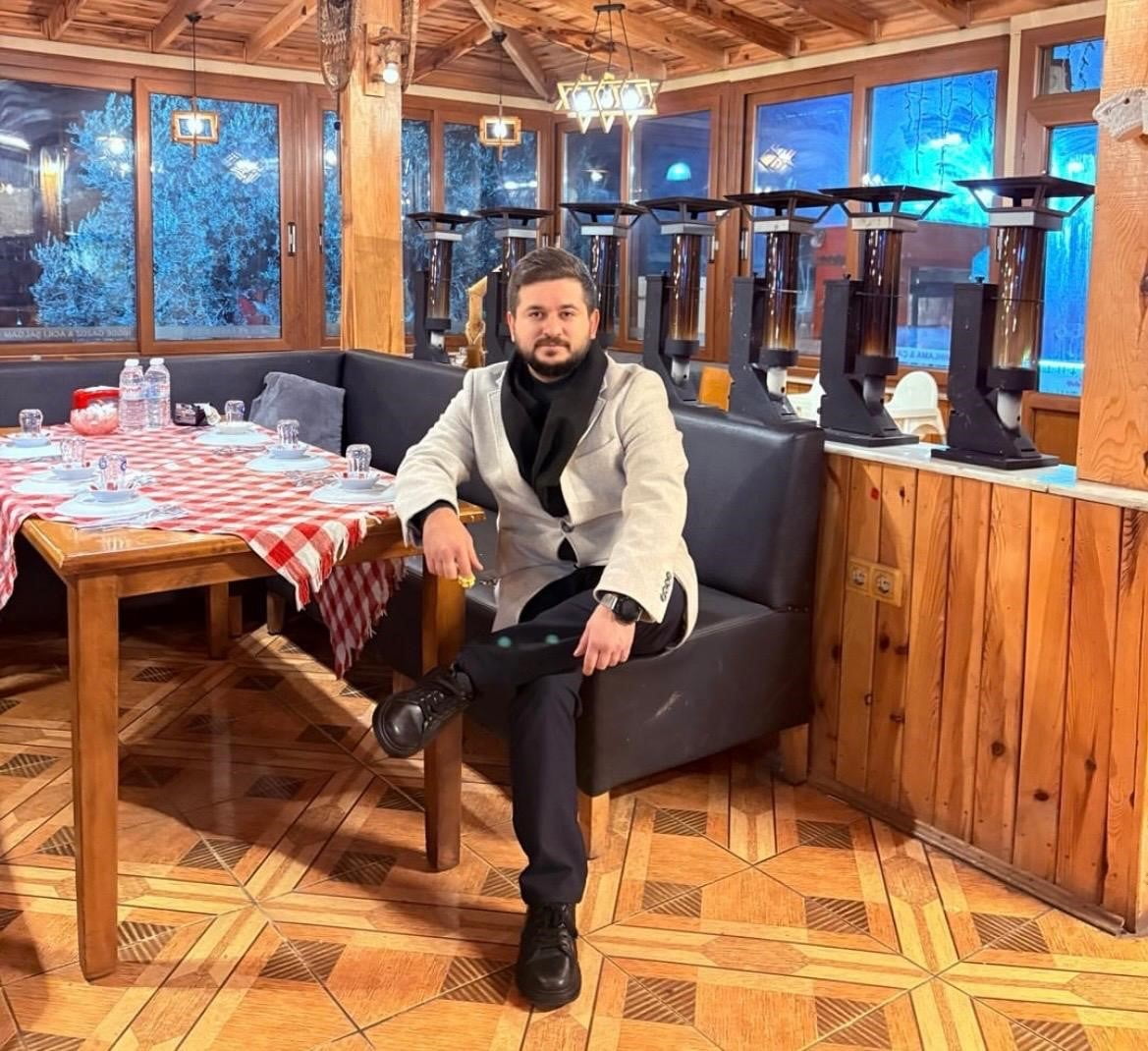 CAVİT PEKŞEN