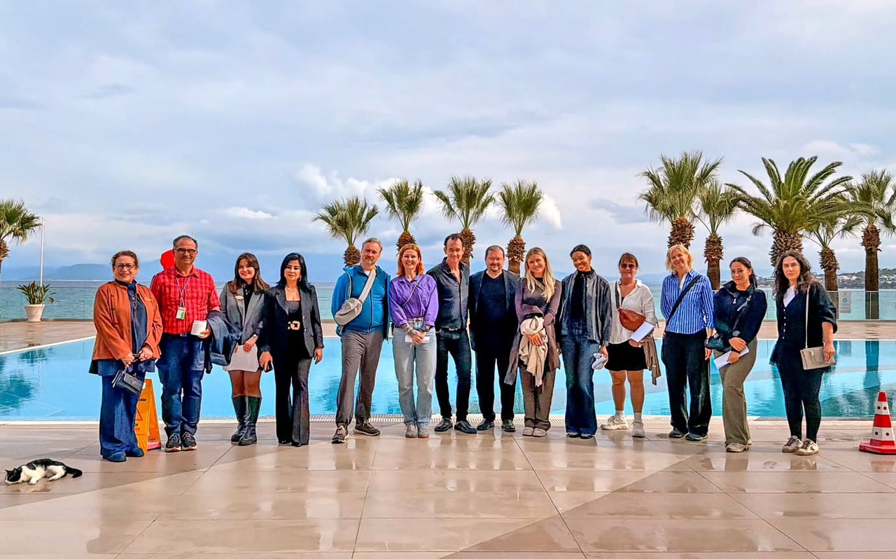 ÇEŞME'NİN TERMAL ZENGİNLİĞİ İSKANDİNAV GAZETECİLERE TANITILDI