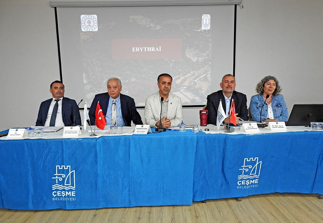ÇEŞME’NİN BİNLERCE YILLIK MİRASI KÜLTÜR YOLU FESTİVALİ’NDE KONUŞULDU
