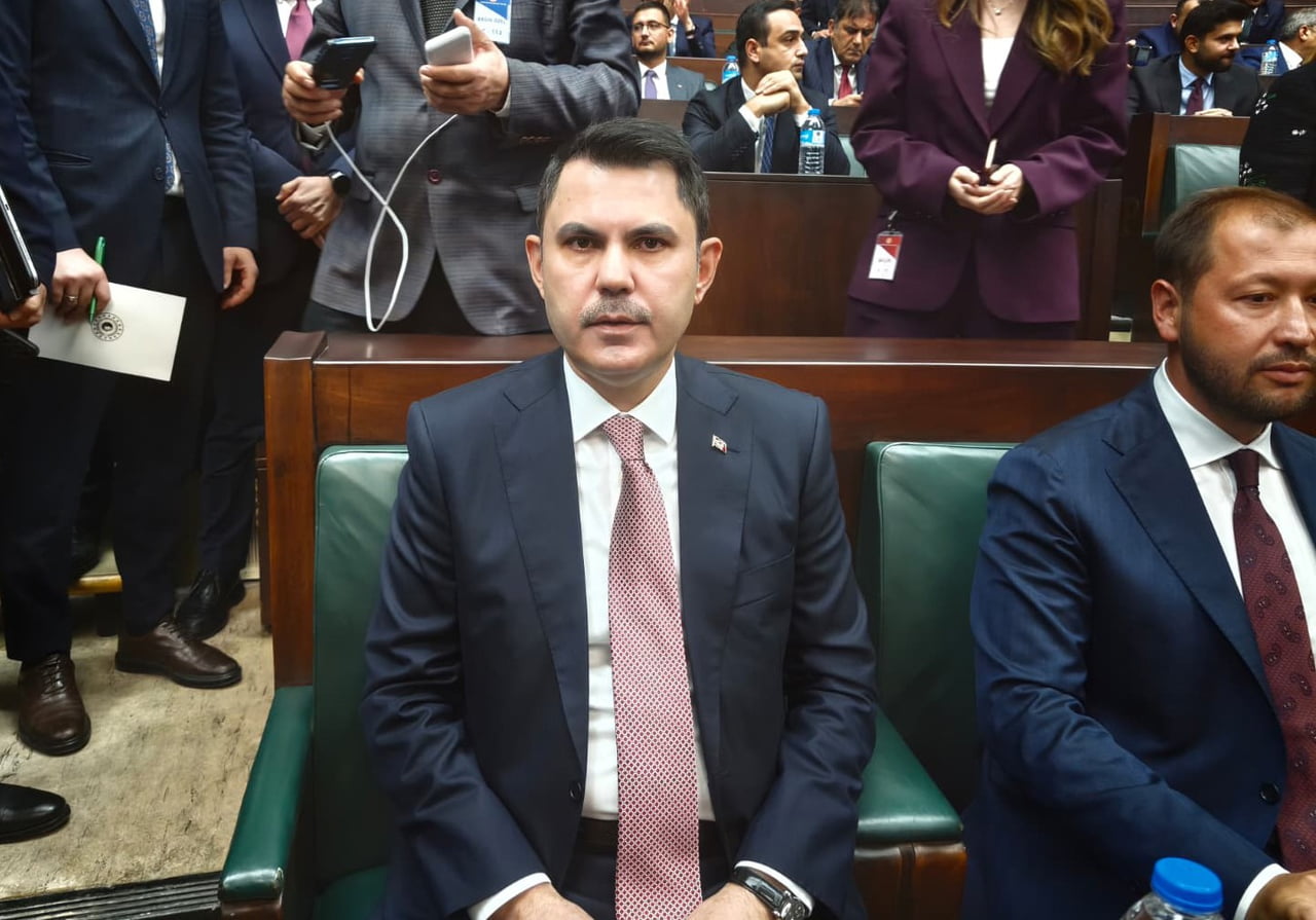 ÇEVRE, ŞEHİRCİLİK VE İKLİM DEĞİŞİKLİĞİ BAKANI MURAT KURUM, PARTİSİNİN GRUP TOPLANTISI ÖNCESİNDE...