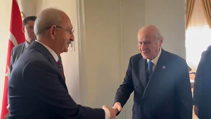 CHP GENEL BAŞKANI KEMAL KILIÇDAROĞLU İLE MHP GENEL BAŞKANI DEVLET BAHÇELİ MECLİS'TE BAŞ BAŞA...