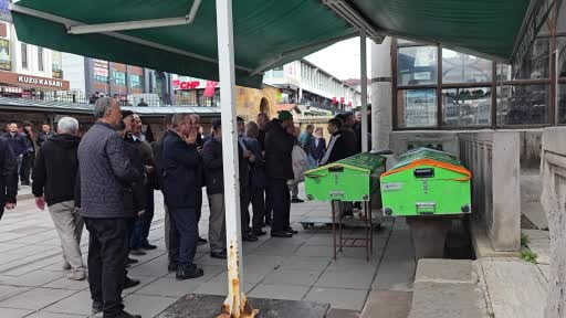 Çorum’daki kazada hayatını kaybeden anne ve 2 evladı toprağa verildi