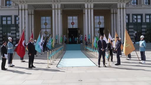 Cumhurbaşkanı Erdoğan, Türkmenistan Devlet Başkanı Berdimuhammedov bir araya geldi