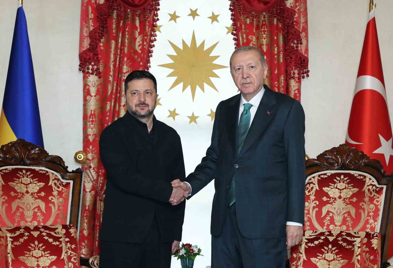 CUMHURBAŞKANI RECEP TAYYİP ERDOĞAN, UKRAYNA DEVLET BAŞKANI VLADİMİR ZELENSKİY İLE CUMHURBAŞKANLIĞI...