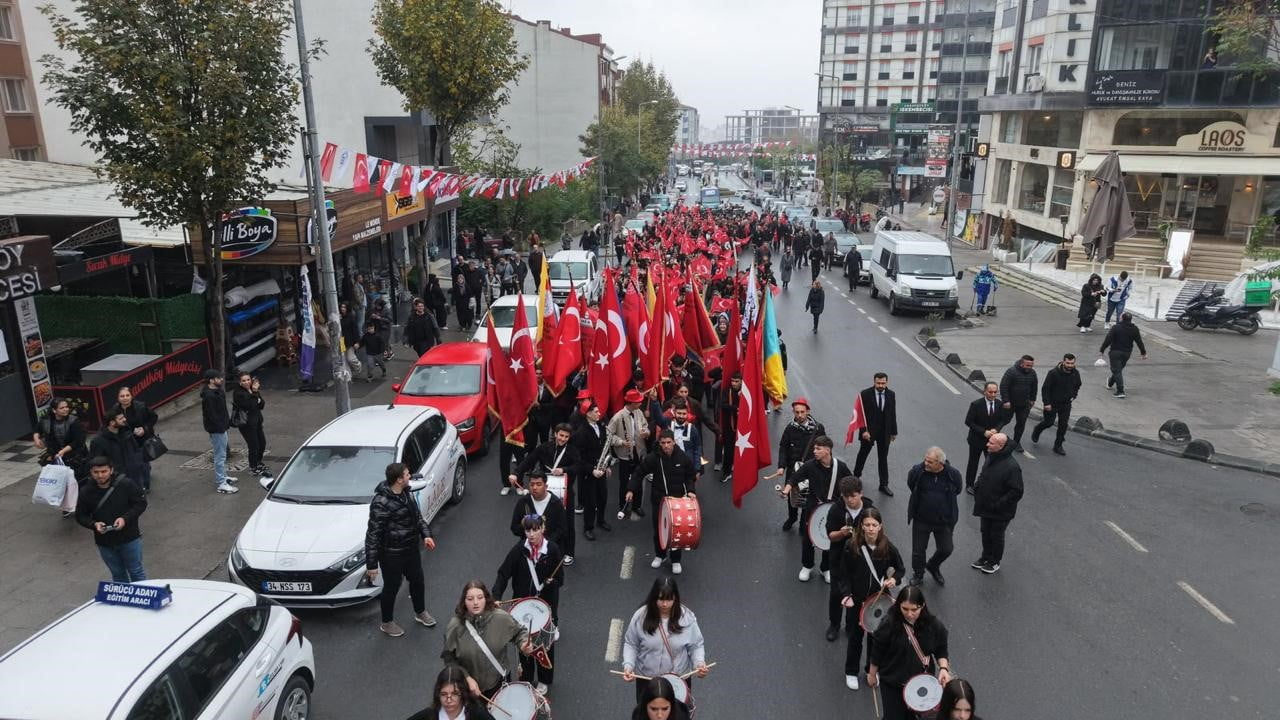 CUMHURİYET’İN 103. YIL DÖNÜMÜ, ARNAVUTKÖY’DE İKİ GÜN BOYUNCA DÜZENLENEN TÖREN VE ETKİNLİKLERLE...