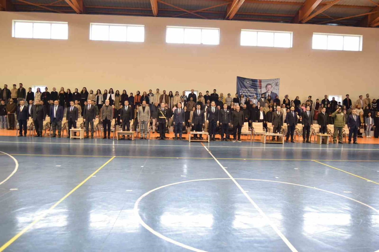 CUMHURİYETİN KURULUŞUNUN 103'ÜNCÜ YIL DÖNÜMÜ DİYARBAKIR'IN DİCLE İLÇESİNDE DÜZENLENEN BİRÇOK...