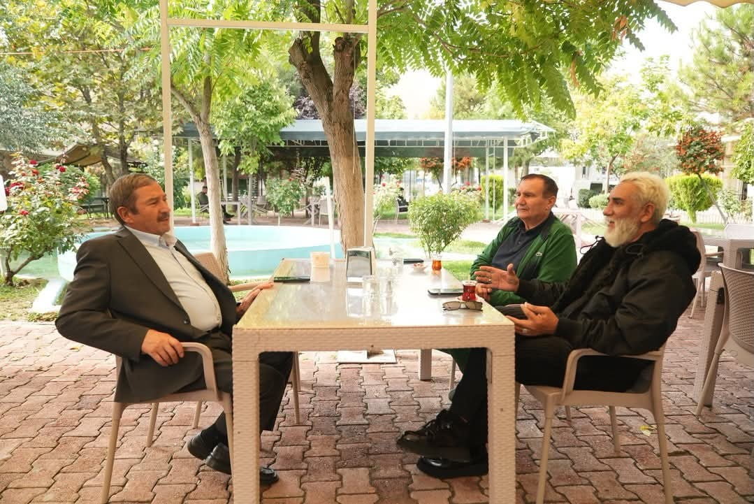 DARENDE’DE TARIK MENGÜÇ VE MEHMET ÜNAL’A SICAK KARŞILAMA