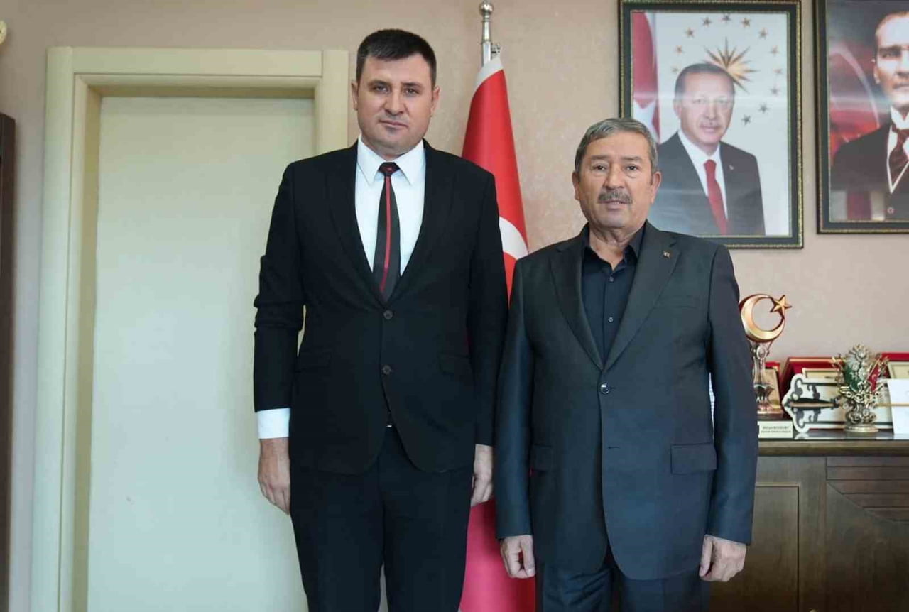 DARENDE TARIM VE ORMAN İLÇE MÜDÜRÜ DOĞAN’DAN BAŞKAN BOZKURT’A ZİYARET