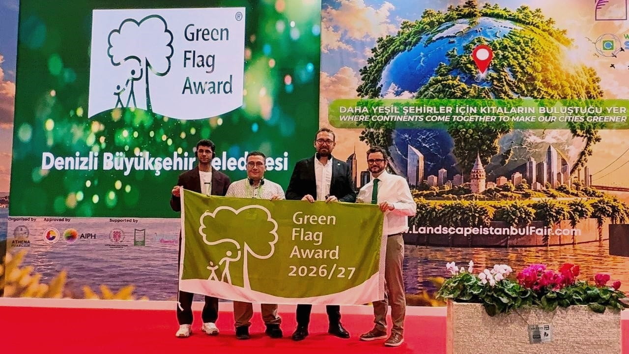 DENİZLİ BÜYÜKŞEHİR, “GREEN FLAG AWARD” REKORUYLA TÜRKİYE’NİN ZİRVESİNDE
