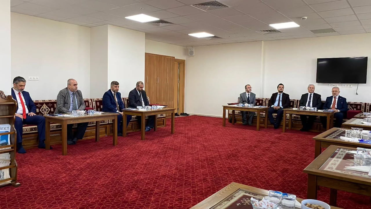 DENİZLİ’DE İLÇE MÜFTÜLERİ TOPLANTISINDA CAMİLERDE ERİŞİLEBİLİRLİK VURGUSU