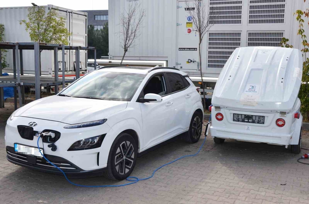 DİCLE ELEKTRİK, 13 YILDA 85 MİLYAR LİRAYI AŞAN ALTYAPI VE İYİLEŞTİRME YATIRIMLARIYLA HİZMET...