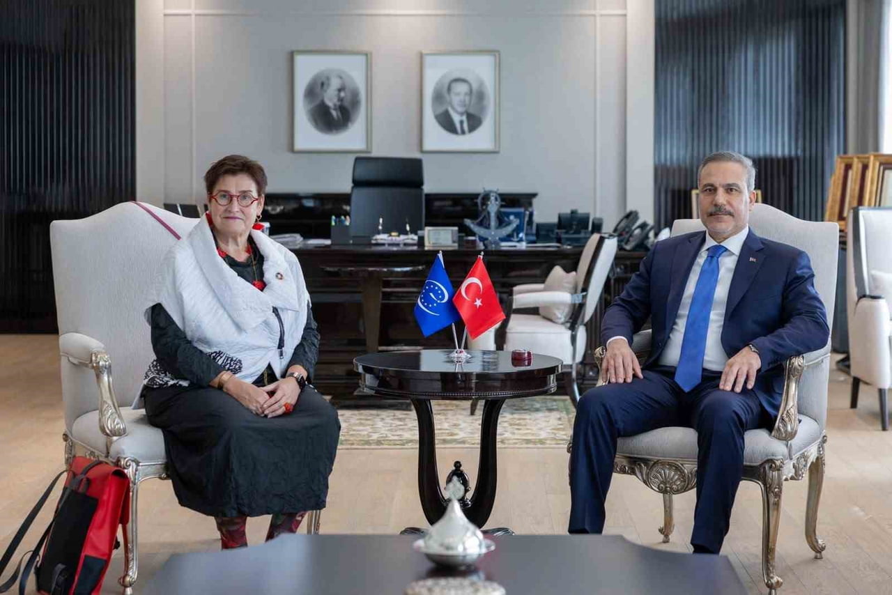 DIŞİŞLERİ BAKANI HAKAN FİDAN, AVRUPA KONSEYİ PARLAMENTER MECLİSİ BAŞKANI PETRA BAYR’I KABUL...