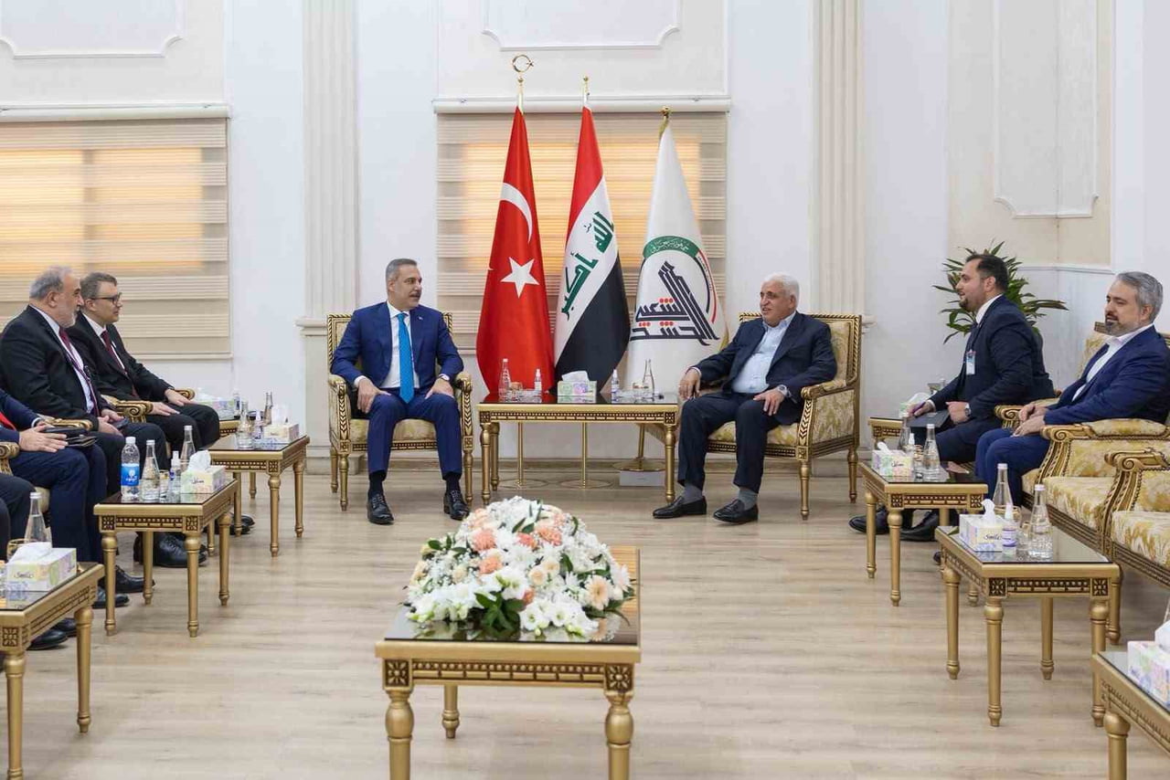 DIŞİŞLERİ BAKANI HAKAN FİDAN, BAĞDAT'TA HAŞDİ ŞABİ KOMİSYONU BAŞKANI FALİH FAYYAD İLE BİR ARAYA...