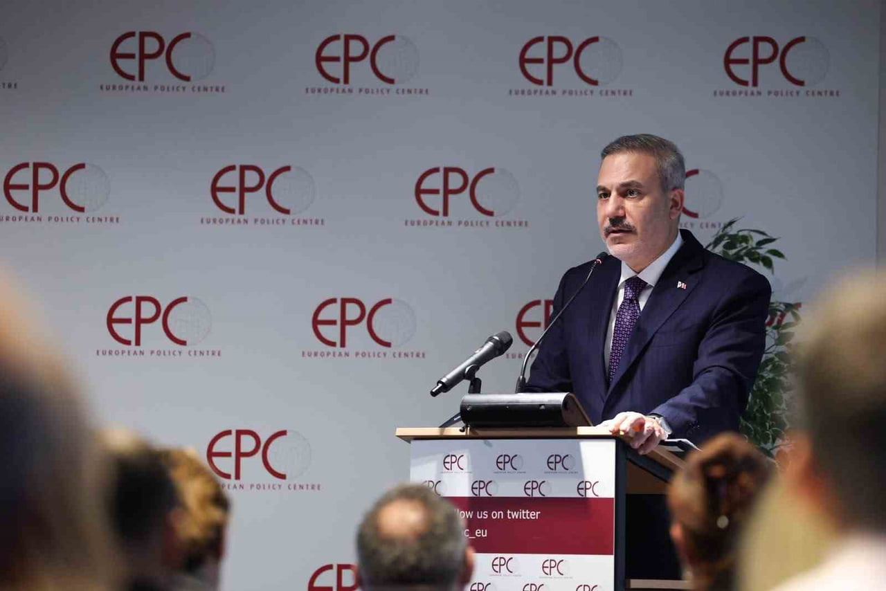 DIŞİŞLERİ BAKANI HAKAN FİDAN BELÇİKA’DA EUROPEAN POLİCY CENTRE İSİMLİ DÜŞÜNCE KURULUŞUNDA BİR...