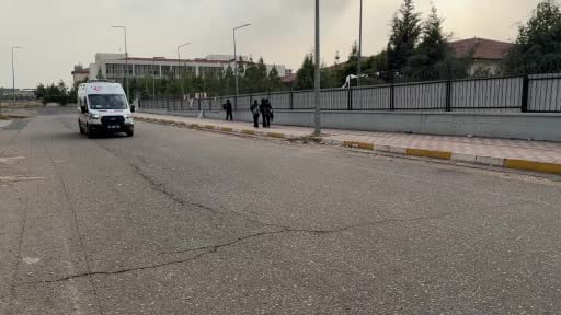 Diyarbakır'da iki taraf arasında kavga: 2 yaralı