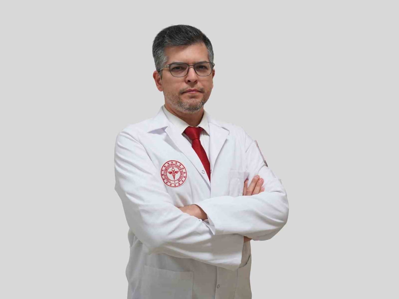 DOÇ. DR. MEHMET CEM SABANER HASTA KABULÜNE BAŞLADI