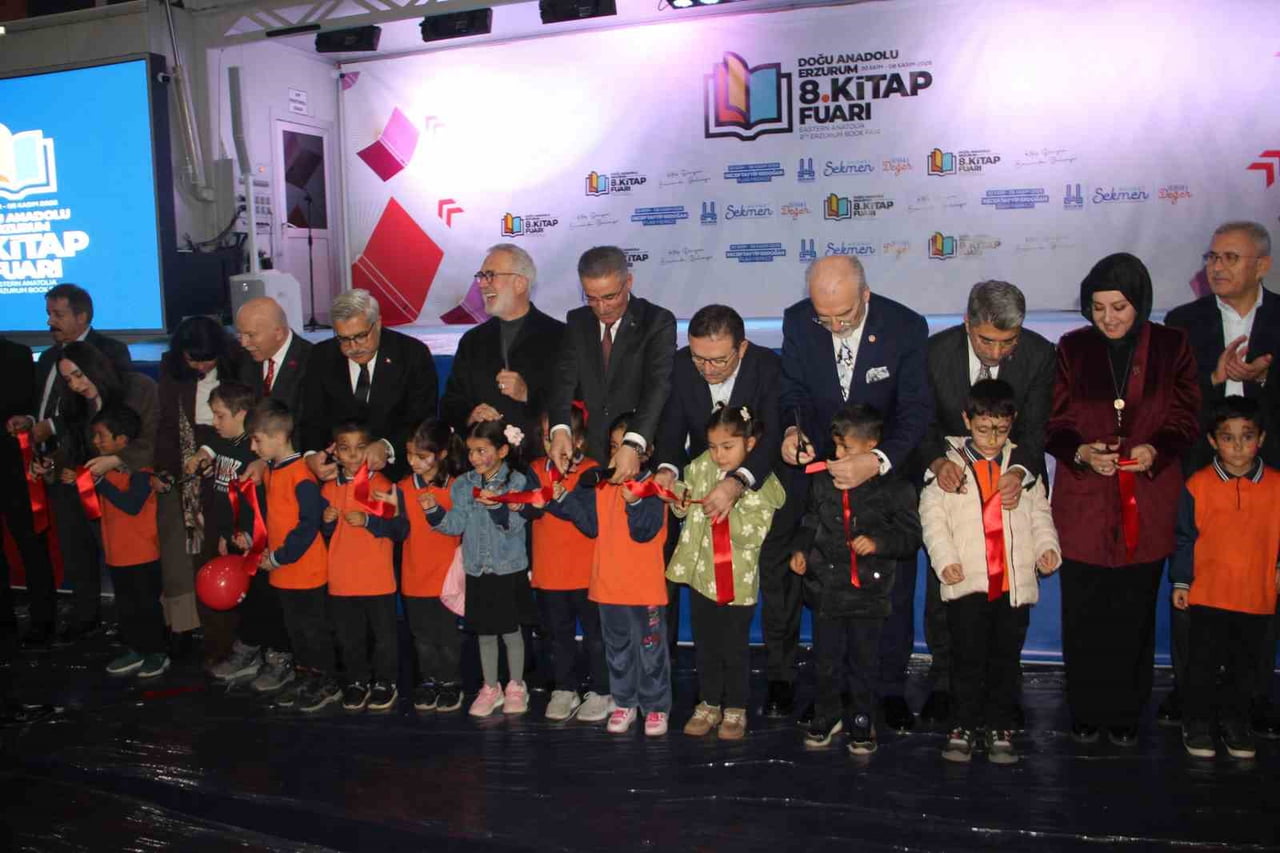 DOĞU ANADOLU ERZURUM 8. KİTAP FUARI, RECEP TAYYİP ERDOĞAN FUAR MERKEZİ’NDE DÜZENLENEN TÖRENLE...