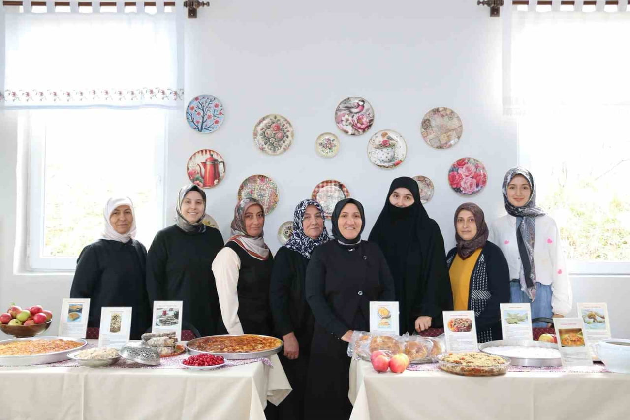 DÜNYA GIDA GÜNÜ ERZİNCAN’DA KADIN ÜRETİCİLERLE KUTLANDI