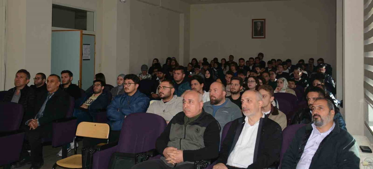 DÜZCE ÜNİVERSİTESİ ORMAN FAKÜLTESİ TARAFINDAN DÜZENLENEN “ORMAN ÜRÜNLERİ STANDARDİZASYONU VE...