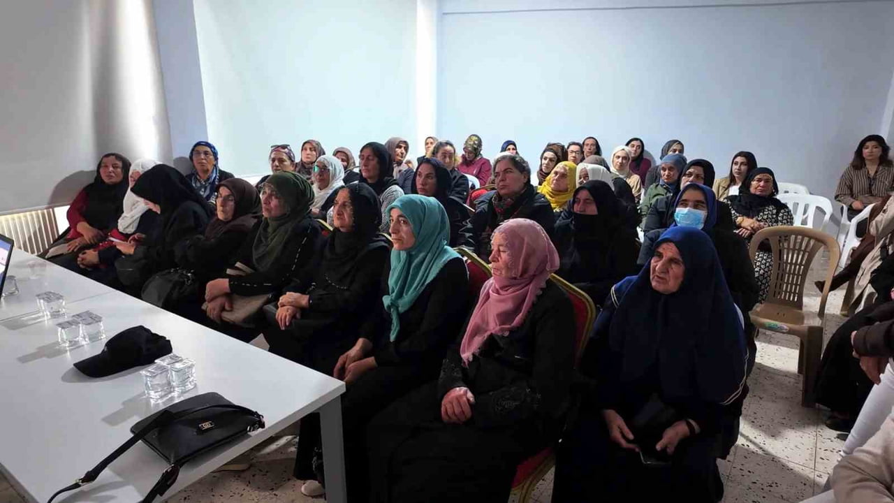 ELAZIĞ'IN KARAKOÇAN İLÇESİNDEKİ MEDİLİNES HASTANESİ TARAFINDAN MEME KANSERİNE YÖNELİK SEMİNER...