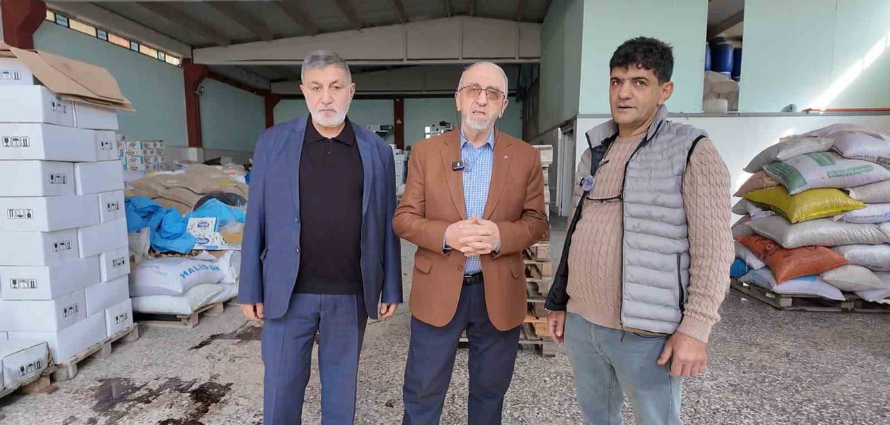ELAZIĞ TİCARET BORSASI BAŞKANI MEHMET ALİ DUMANDAĞ, SELDEN ETKİLENEN ÜYELERİNİ YALNIZ...