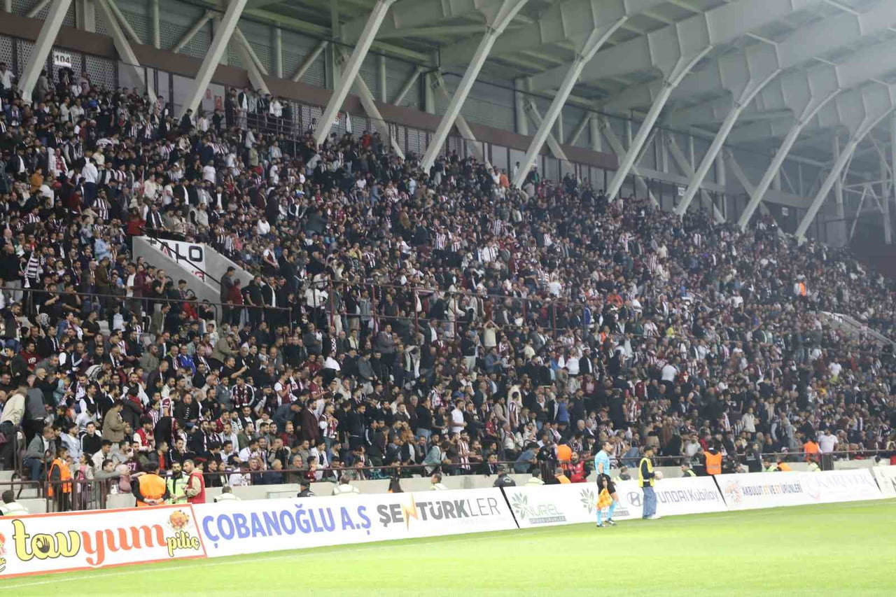 ELAZIĞSPOR - ARNAVUTKÖY BELEDİYESPOR BİLETLERİ SATIŞA ÇIKTI