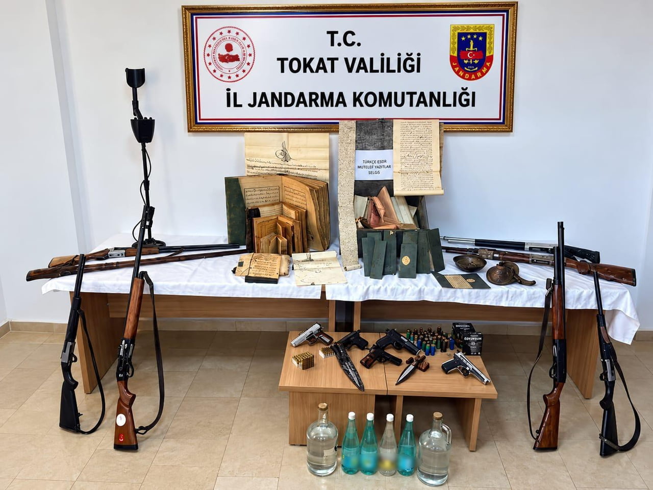 ELE GEÇİRİLENLER
