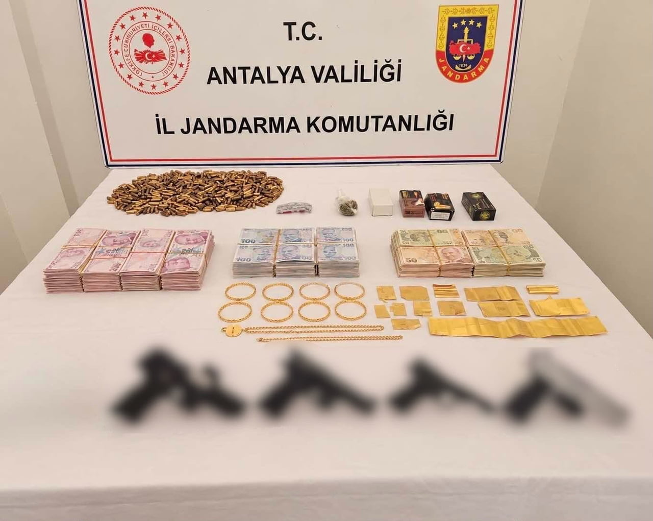 ELE GEÇİRİLENLER