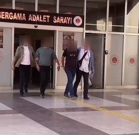 EMNİYETTEKİ İŞLEMLERİNİN ARDINDAN ADLİYEYE SEVK EDİLEN 2 ŞÜPHELİ, ÇIKARILDIKLARI NÖBETÇİ MAHKEMECE...