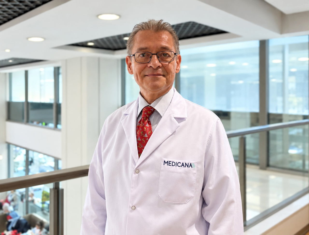 ENDOKRİNOLOJİ VE METABOLİZMA HASTALIKLARI UZMANI DOÇ. DR. SİNAN TANYOLAÇ,