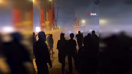 Endonezya'da orman yangınlarının yol açtığı zehirli dumana karşı yeterli müdahale edilmediği...