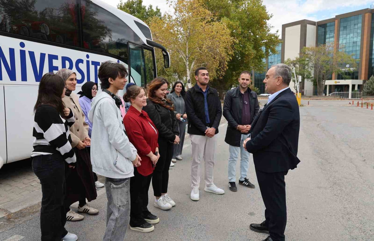 ERCİYES ÜNİVERSİTESİ (ERÜ) TARAFINDAN 2026-2027 EĞİTİM-ÖĞRETİM DÖNEMİNDE ÜNİVERSİTEYE YENİ KAYIT...