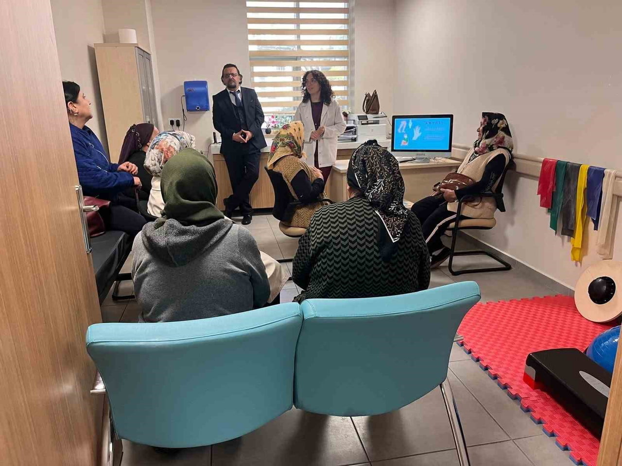 ERZİNCAN’DA DÜNYA ARTRİT GÜNÜ KAPSAMINDA EĞİTİM DÜZENLENDİ