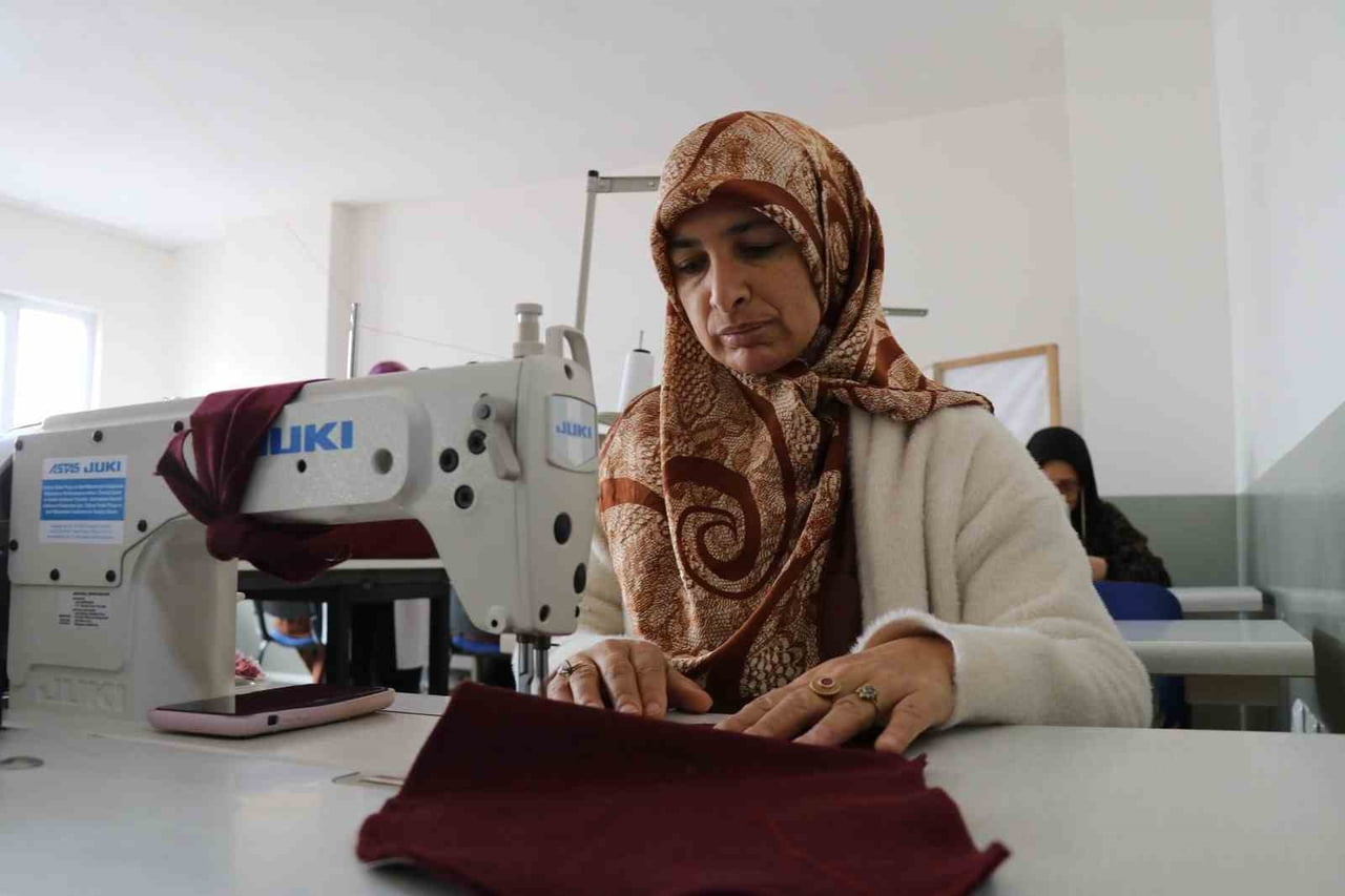 ERZURUM'UN OLTU İLÇESİNDE KAYMAKAMLIK BÜNYESİNDE FAALİYET GÖSTEREN AİLE DESTEK MERKEZİ (ADEM)...