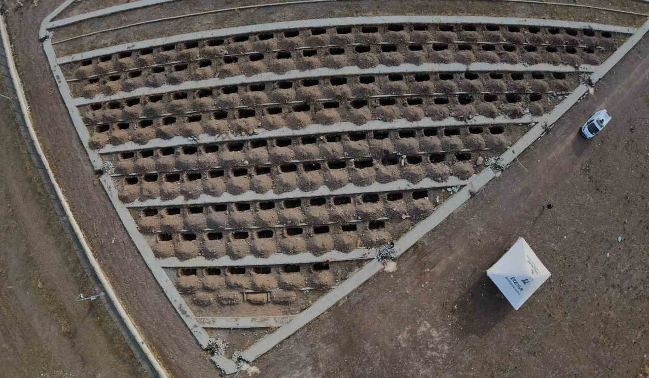ERZURUM’DA KIŞ AYLARINDA TOPRAĞIN DONMASI NEDENİYLE DEFİN İŞLEMLERİNDE SORUN YAŞANMAMASI MEZARLAR...