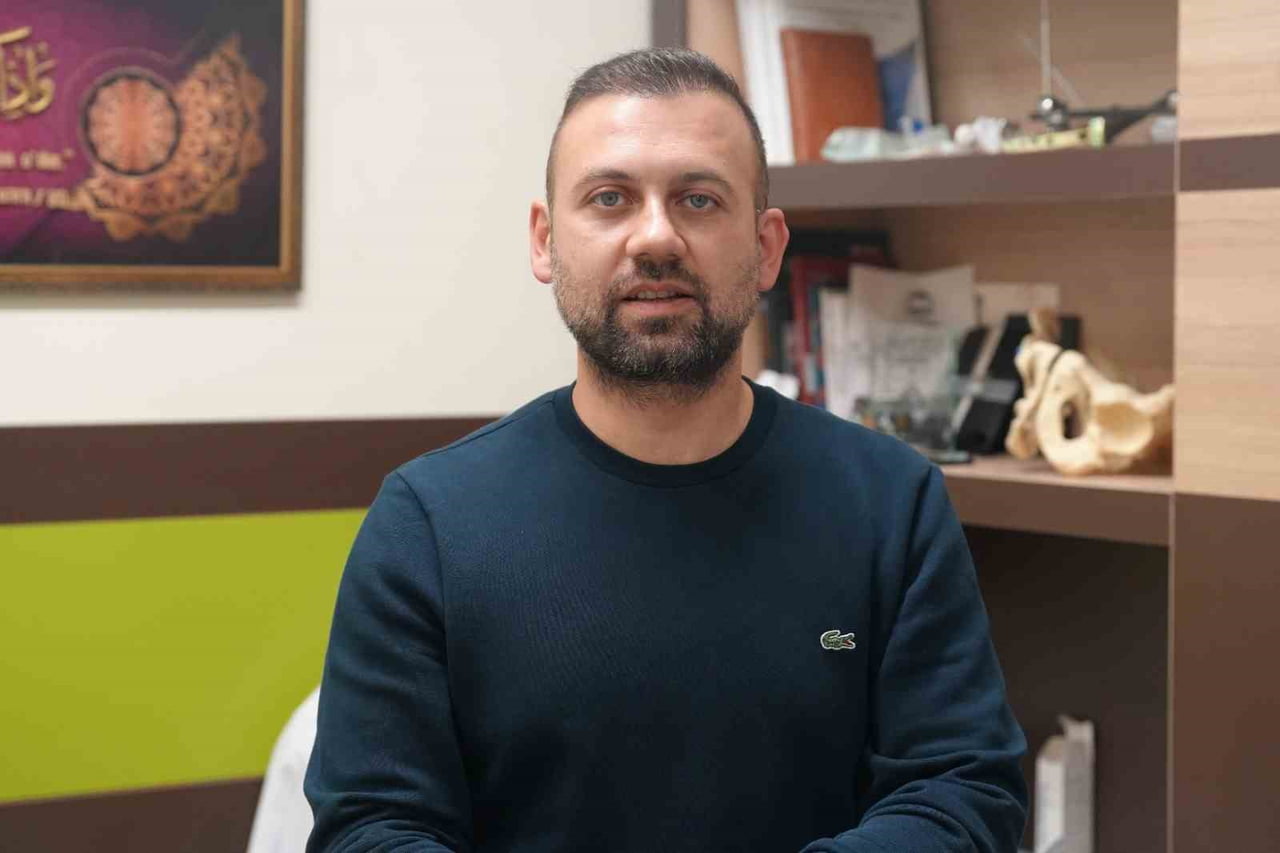 ERZURUM ŞEHİR HASTANESİ ORTOPEDİ VE TRAVMATOLOJİ UZMANI DR. FATİH EMRE TOPSAKAL