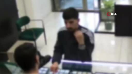 Esenyurt'ta kuyumcuya silahlı saldırı düzenleyen şüpheli adliyeye sevk edildi