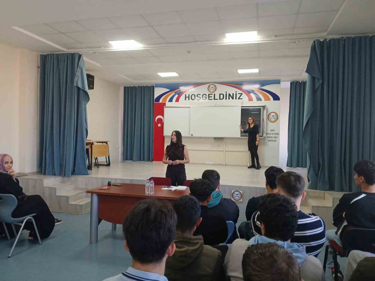 ESKİŞEHİR'İN İNÖNÜ İLÇESİNDE, AİLE VE SOSYAL HİZMETLER İL MÜDÜRLÜĞÜ TARAFINDAN İNÖNÜ MESLEKİ VE...