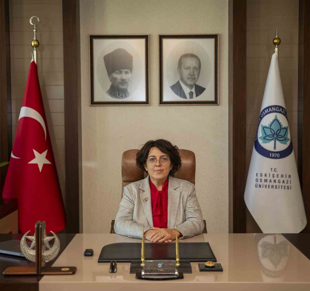 ESKİŞEHİR OSMANGAZİ ÜNİVERSİTESİ (ESOGÜ) REKTÖRÜ PROF. DR. EMİNE GÜMÜŞSOY, 29 EKİM CUMHURİYET...