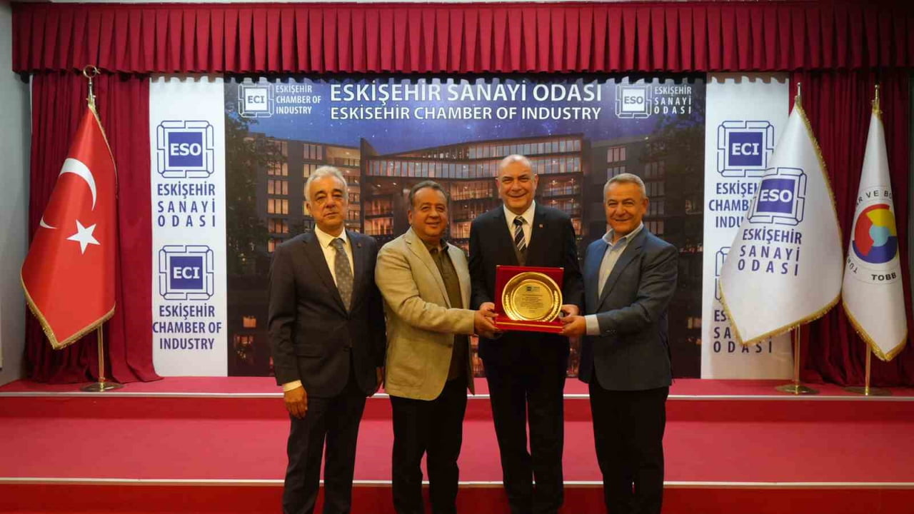 ESKİŞEHİR SANAYİ ODASI’NIN (ESO) 2022-2026 ÇALIŞMA DÖNEMİNİN SON MECLİS TOPLANTISI...