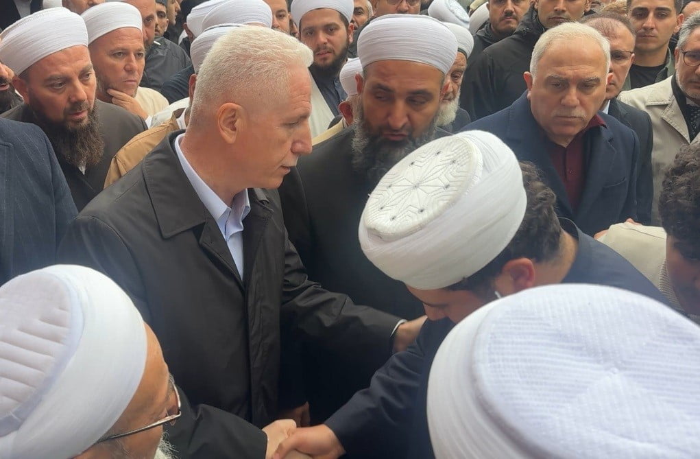 FATİH’TE ELEKTRİĞE KAPILARAK ÖLEN 14 YAŞINDAKİ GENÇ HAFIZ SON YOLCULUĞUNA UĞURLANDI