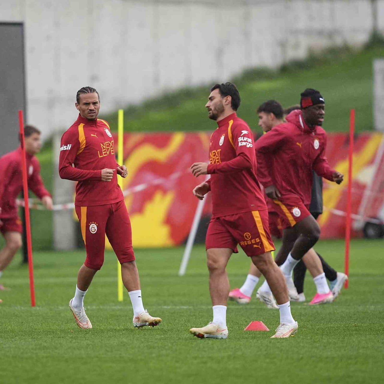 GALATASARAY, TRENDYOL SÜPER LİG'İN 7. HAFTASINDA KASIMPAŞA İLE OYNAYACAĞI MAÇIN HAZIRLIKLARINI...